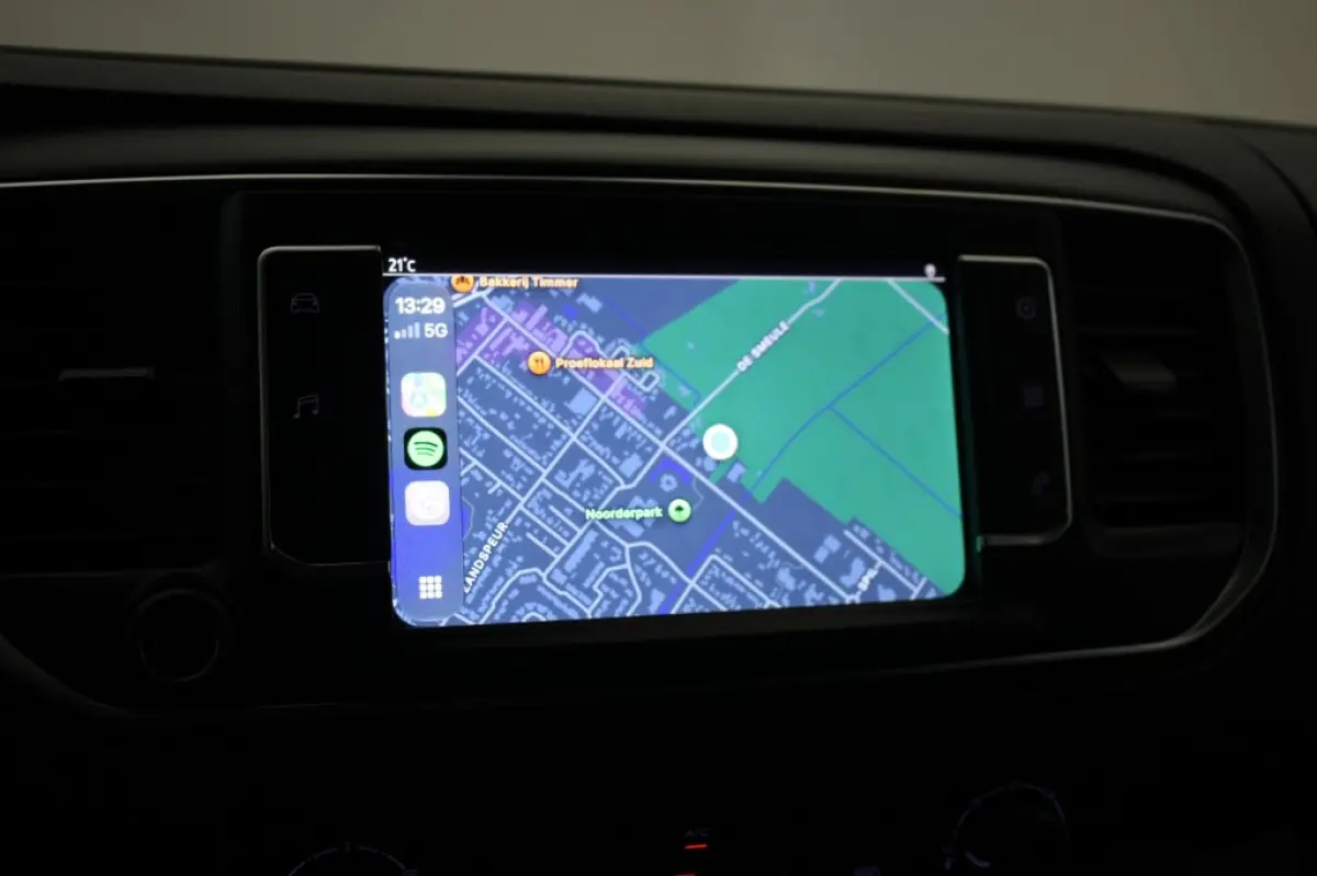 Electric L2H1 Live Extra Range 75 kWh - Trekhaak, Carplay, navi