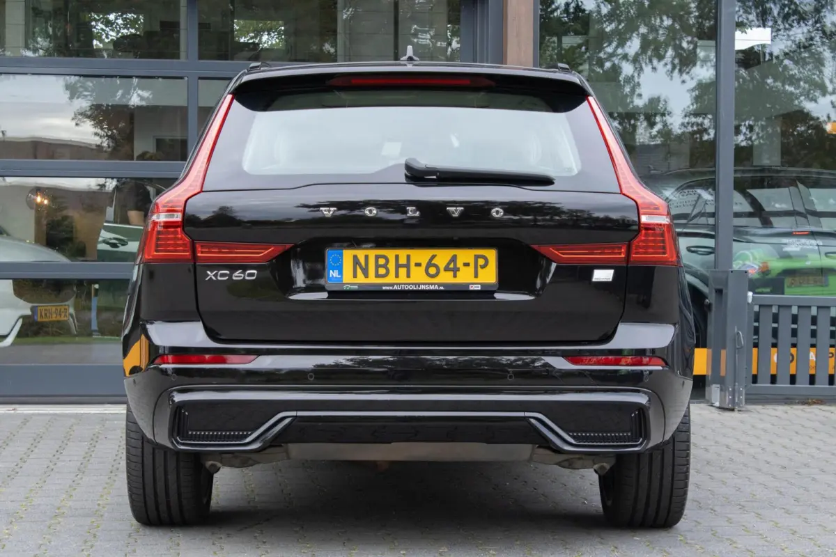 2.0 T6 PHEV AWD Long range Ultimate Dark|Pano|Adaptive cruise|360 Camera|Memory|Harmann Kardon|