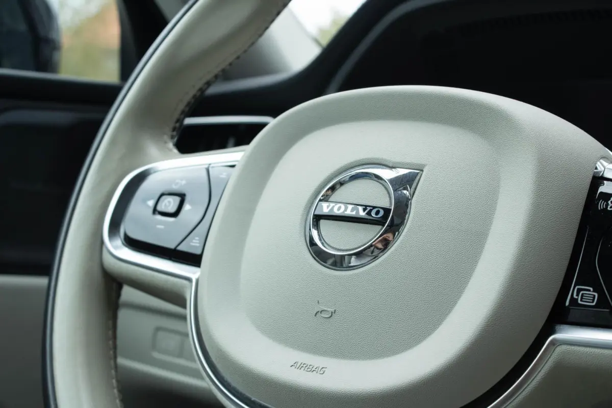 2.0 T6 PHEV AWD Long range Ultimate Dark|Pano|Adaptive cruise|360 Camera|Memory|Harmann Kardon|