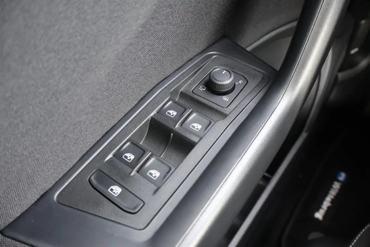 1.0 TSI 115pk Life Edition | Camera | Adaptive Cruise | Carplay | Clima