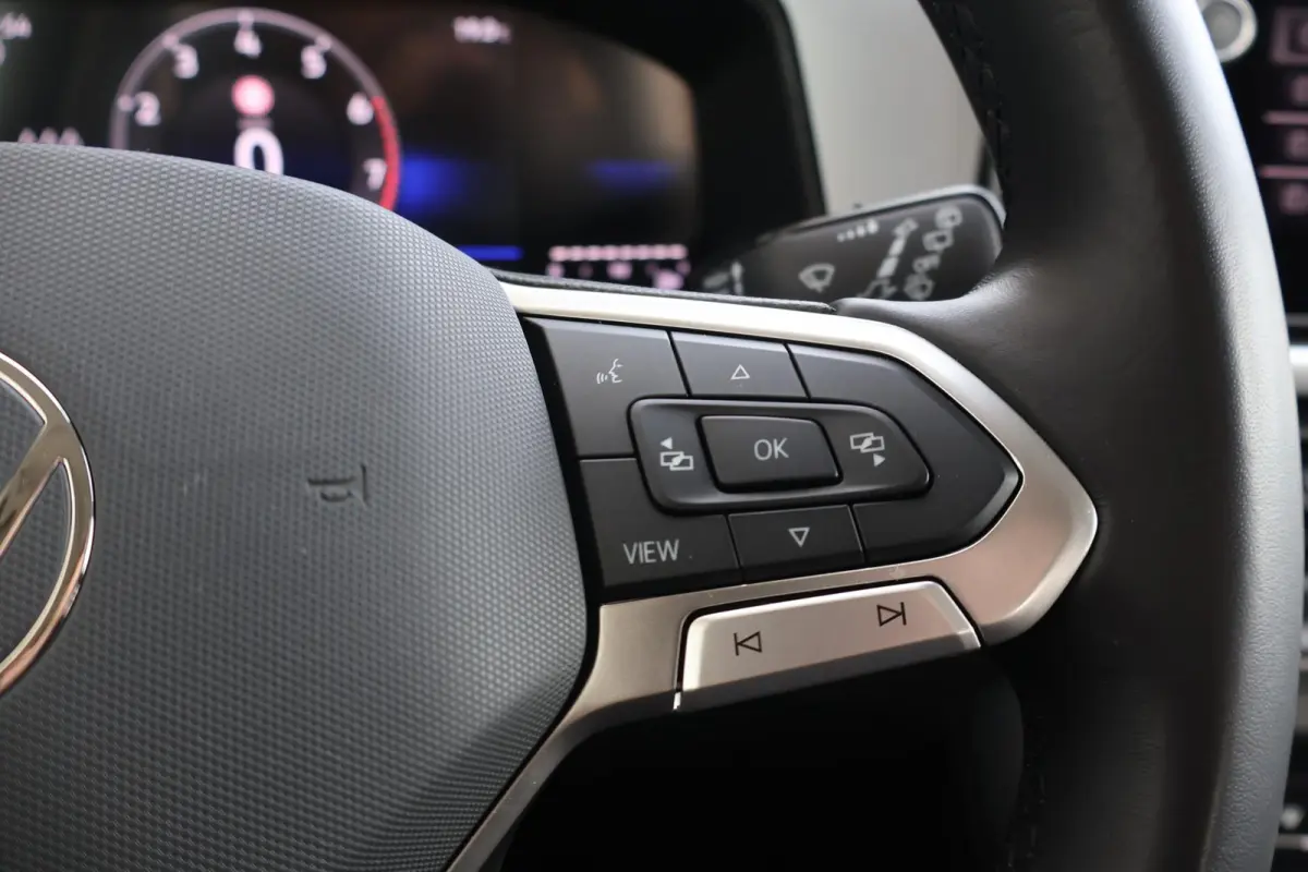 1.0 TSI 115pk Life Edition | Camera | Adaptive Cruise | Carplay | Clima
