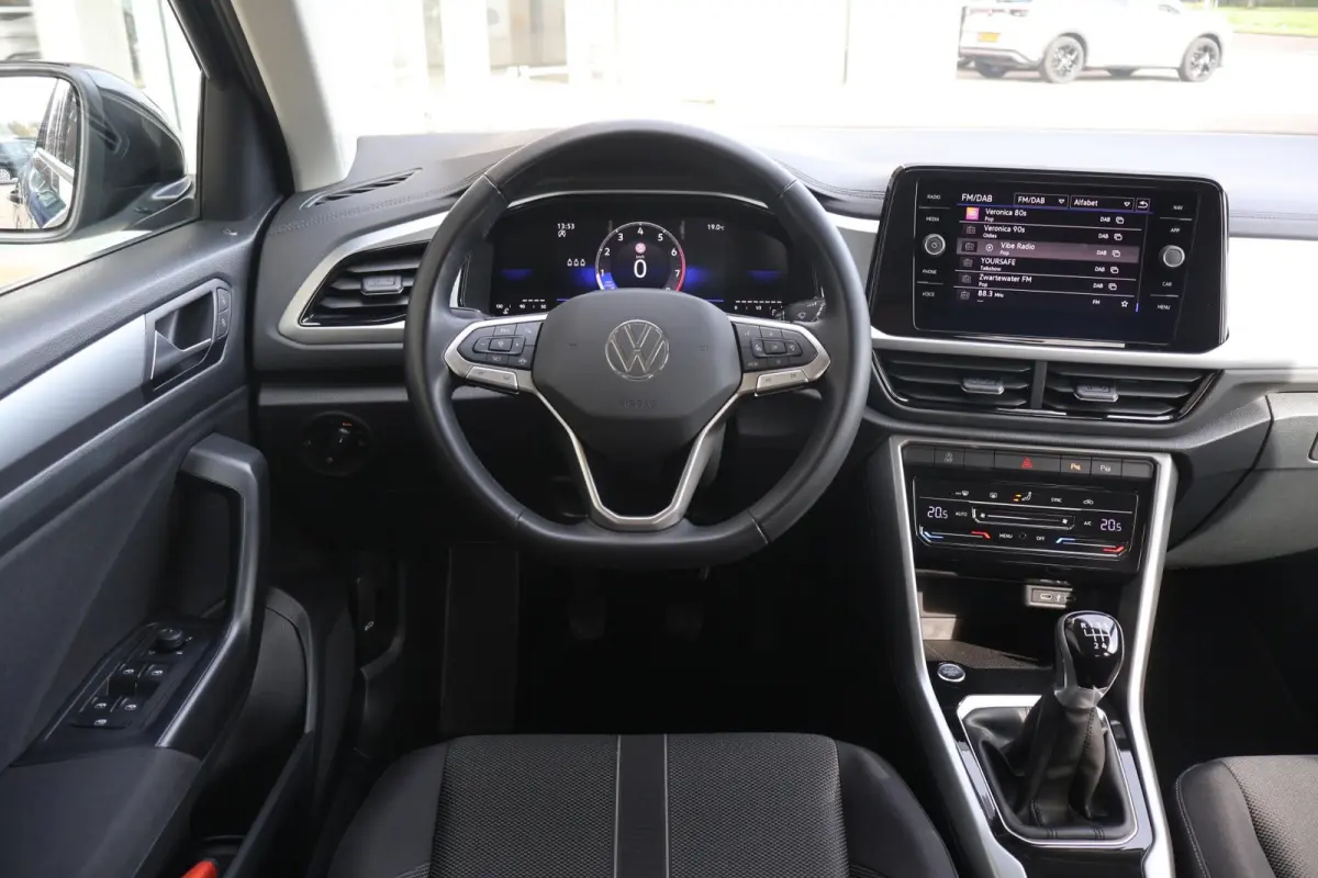 1.0 TSI 115pk Life Edition | Camera | Adaptive Cruise | Carplay | Clima