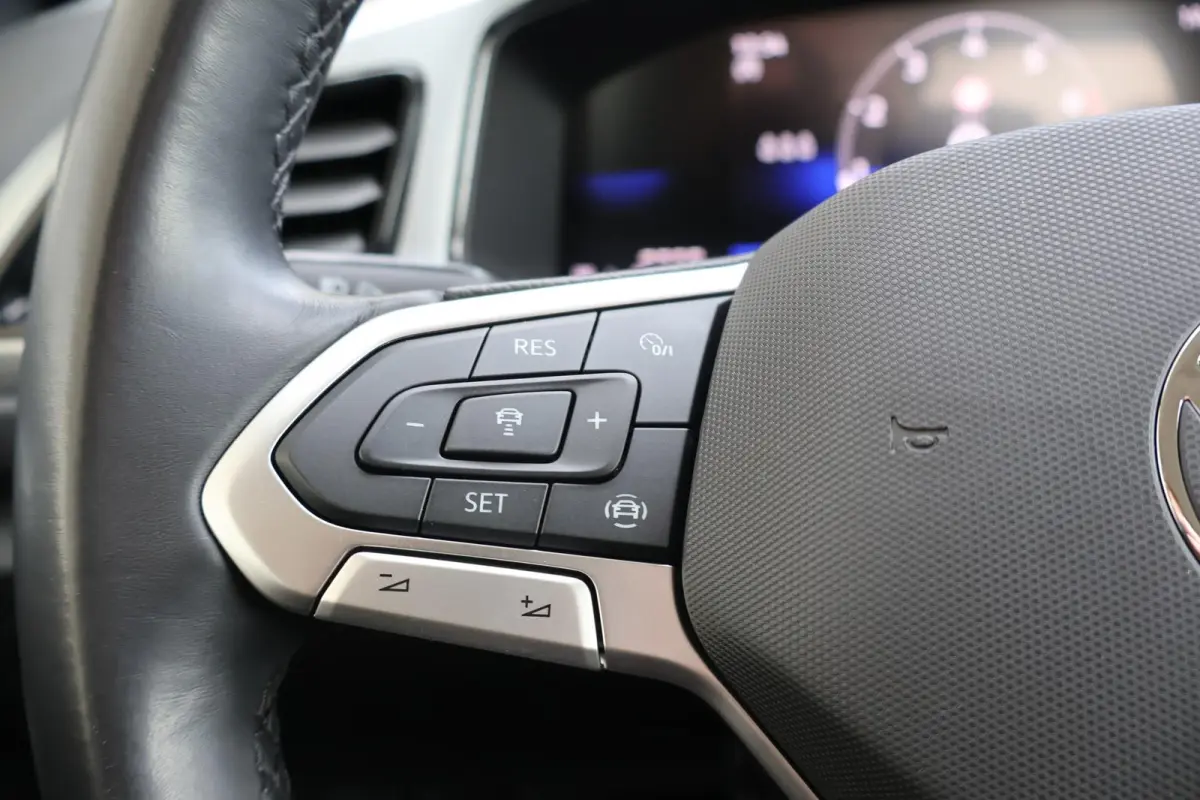 1.0 TSI 115pk Life Edition | Camera | Adaptive Cruise | Carplay | Clima