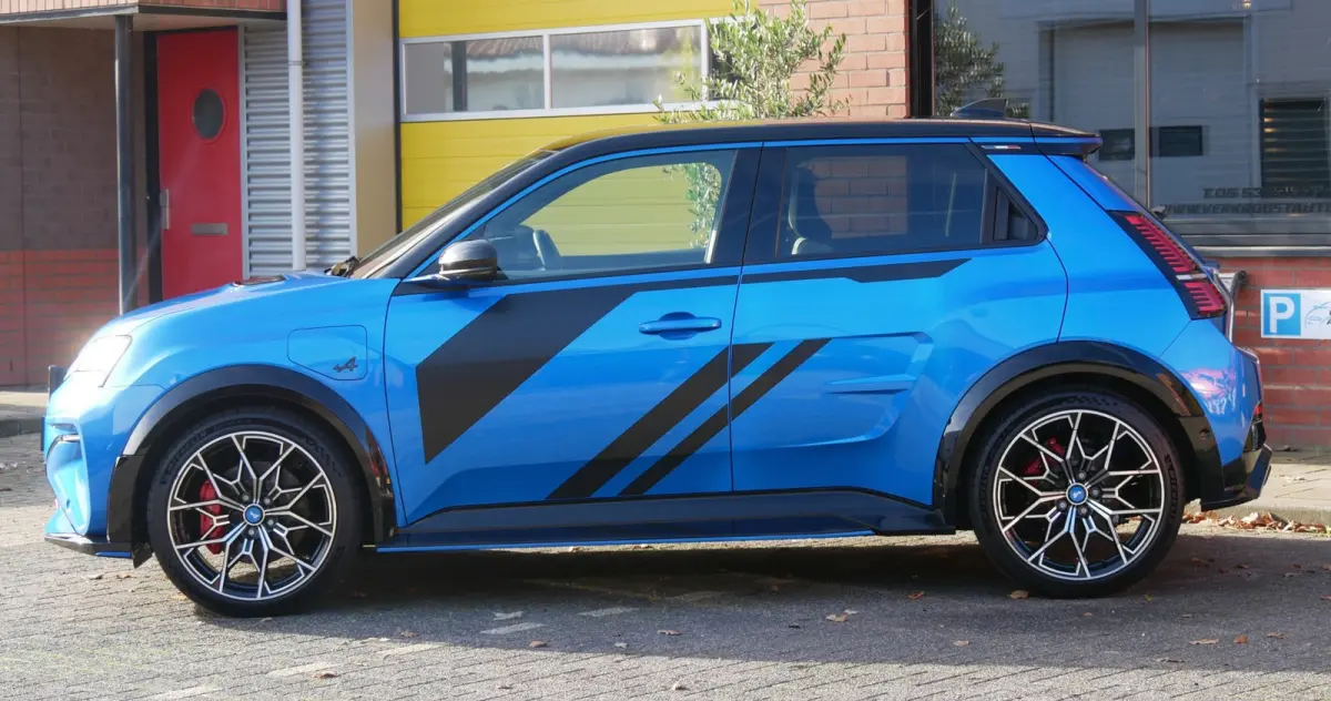 GTS Premiere Edition 52 kWh. camera. stuur/stoel verw. CarPlay