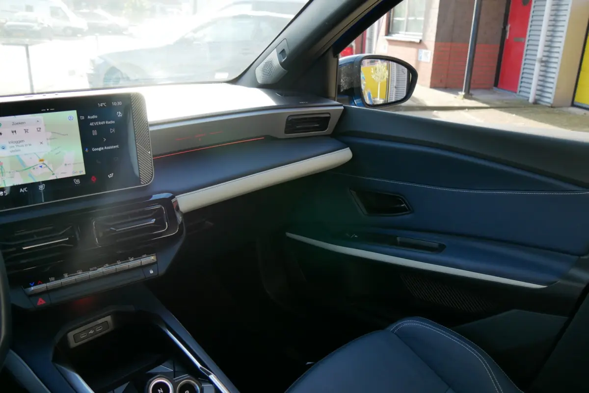 GTS Premiere Edition 52 kWh. camera. stuur/stoel verw. CarPlay