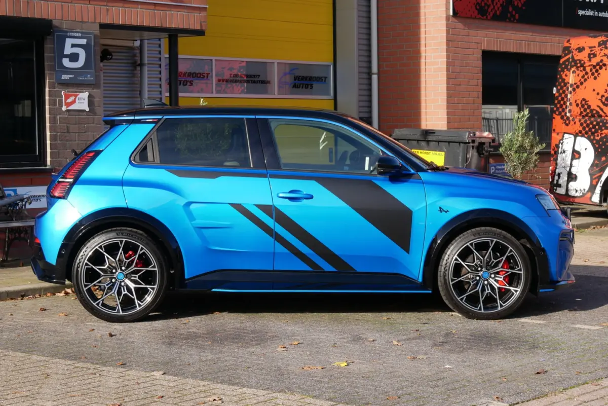 GTS Premiere Edition 52 kWh. camera. stuur/stoel verw. CarPlay
