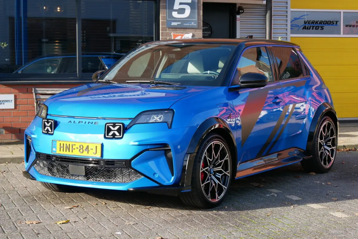 GTS Premiere Edition 52 kWh. camera. stuur/stoel verw. CarPlay