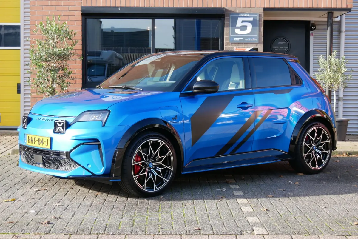 GTS Premiere Edition 52 kWh. camera. stuur/stoel verw. CarPlay