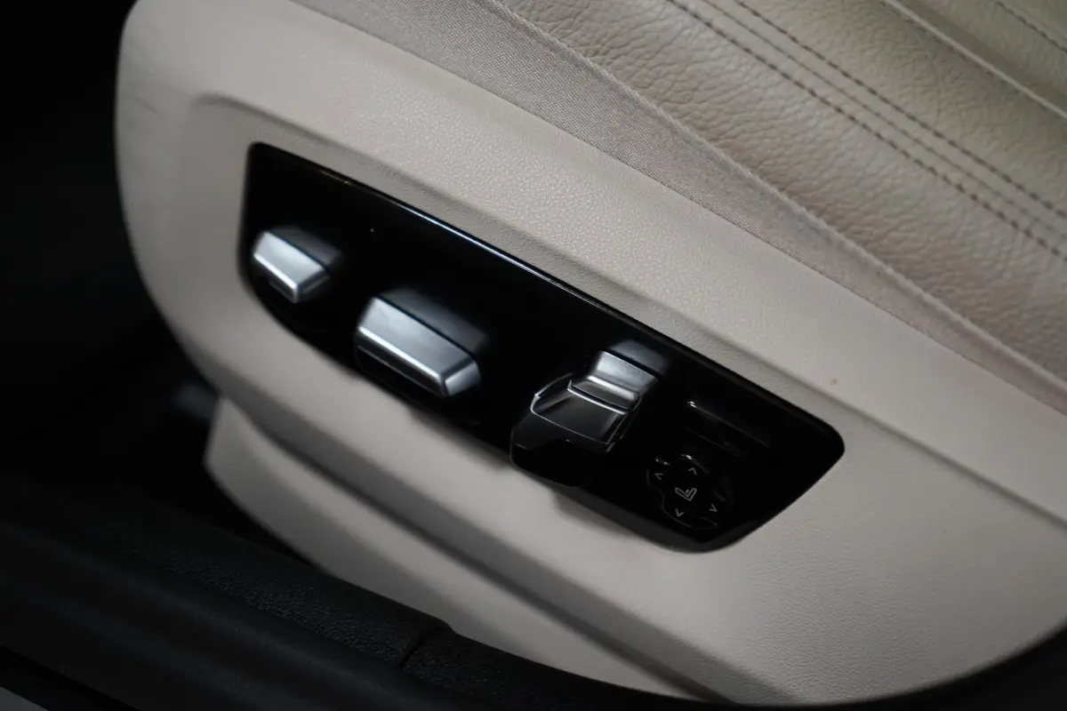 530e High Executive M-Sport|Memory|Pano|Leder|HUD