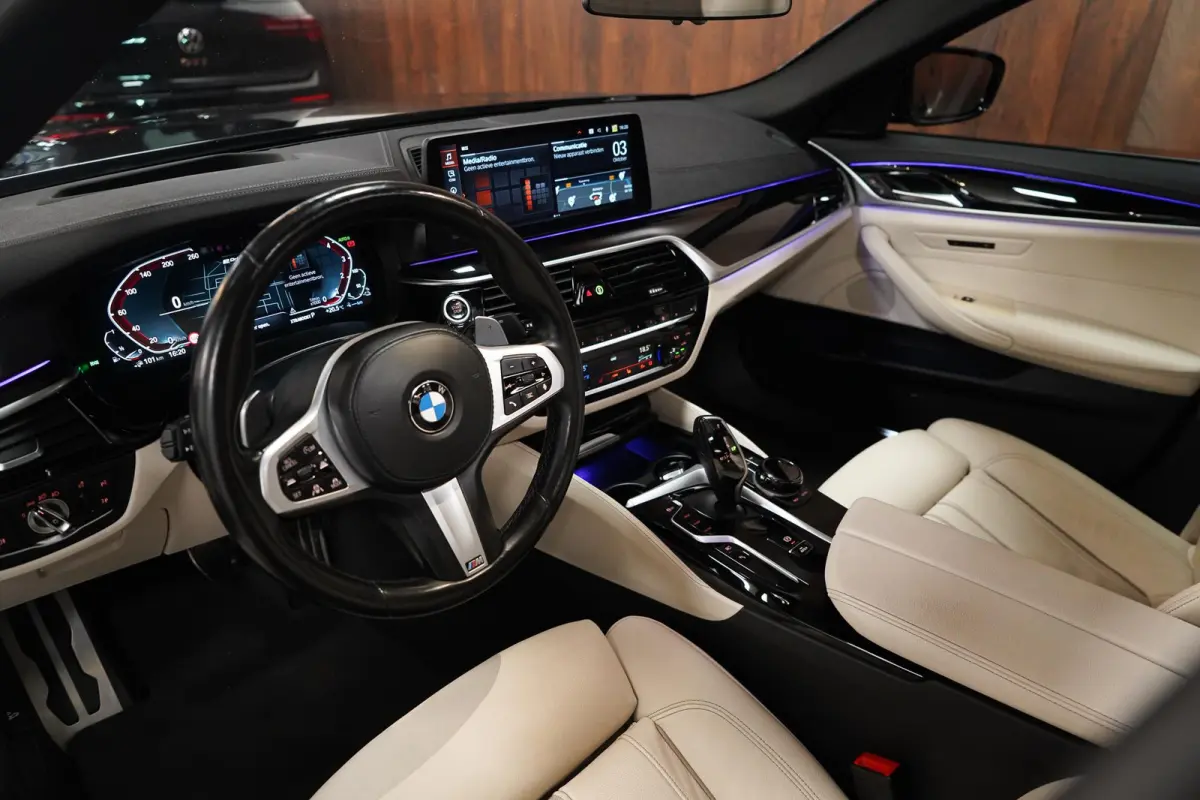 530e High Executive M-Sport|Memory|Pano|Leder|HUD
