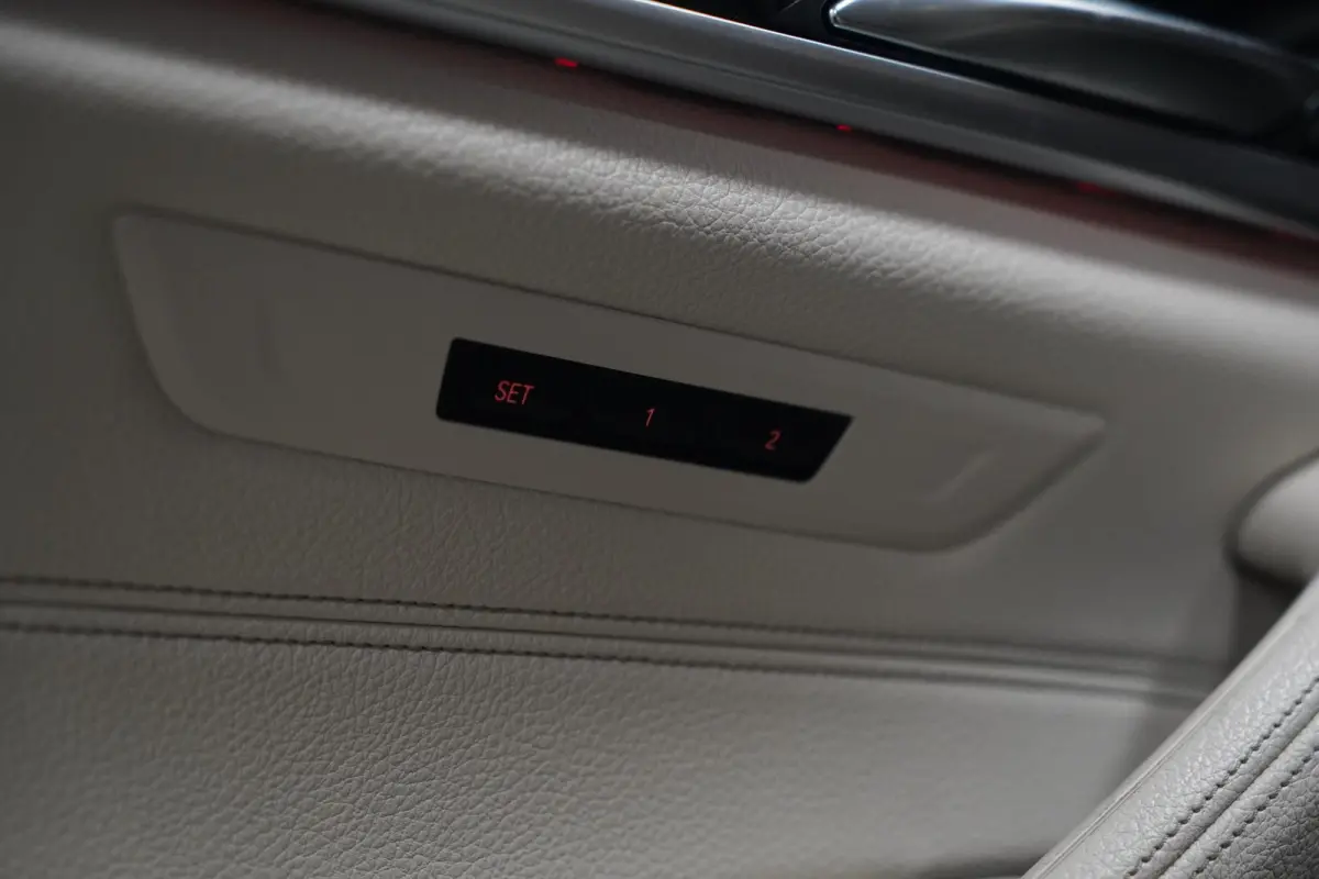 530e High Executive M-Sport|Memory|Pano|Leder|HUD