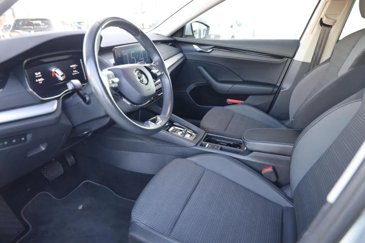 1.4 TSI iV PHEV Business Edition|Trekhaak|Digi dash|Plug in|