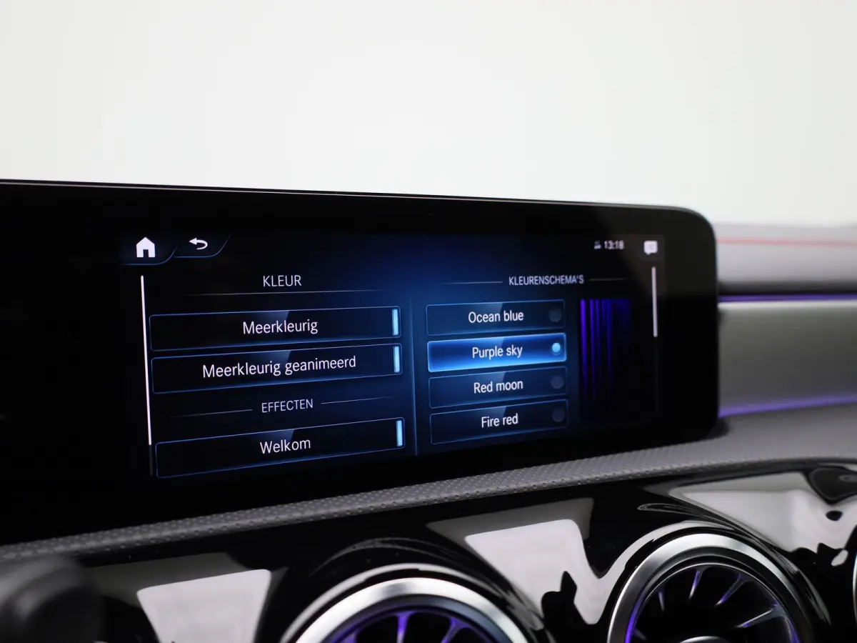 250 e Business Solution AMG Limited | PANORAMADAK | ACHTERUITRIJCAMERA | SFEERVERLICHTING | WIDE SCREEN | STOELVERWARMING | MULTIBEAM LED | CLIMATE CONTROL | CRUISE CONTROL |