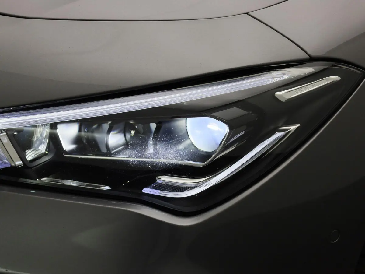 250 e Business Solution AMG Limited | PANORAMADAK | ACHTERUITRIJCAMERA | SFEERVERLICHTING | WIDE SCREEN | STOELVERWARMING | MULTIBEAM LED | CLIMATE CONTROL | CRUISE CONTROL |