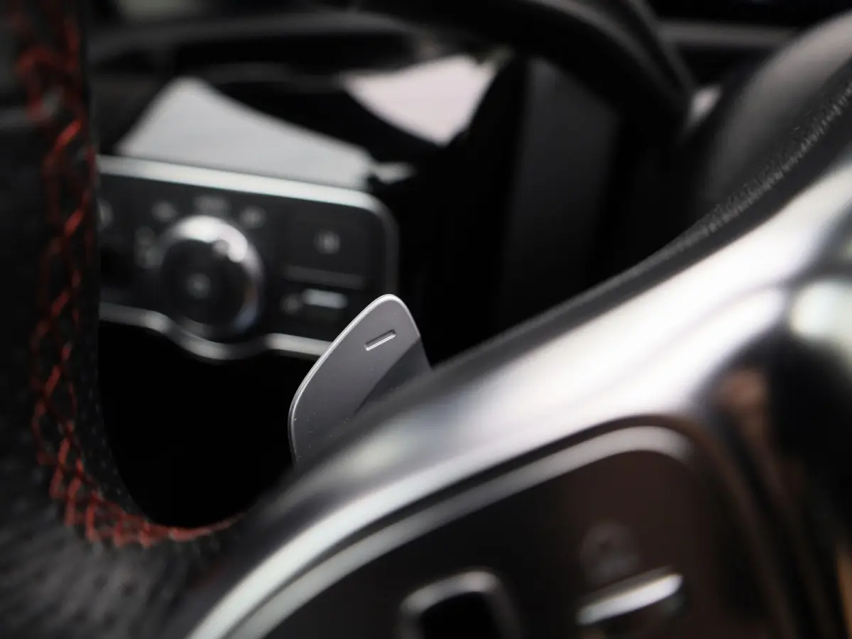 250 e Business Solution AMG Limited | PANORAMADAK | ACHTERUITRIJCAMERA | SFEERVERLICHTING | WIDE SCREEN | STOELVERWARMING | MULTIBEAM LED | CLIMATE CONTROL | CRUISE CONTROL |