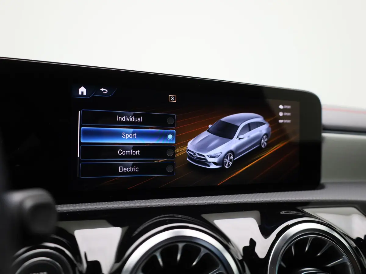 250 e Business Solution AMG Limited | PANORAMADAK | ACHTERUITRIJCAMERA | SFEERVERLICHTING | WIDE SCREEN | STOELVERWARMING | MULTIBEAM LED | CLIMATE CONTROL | CRUISE CONTROL |