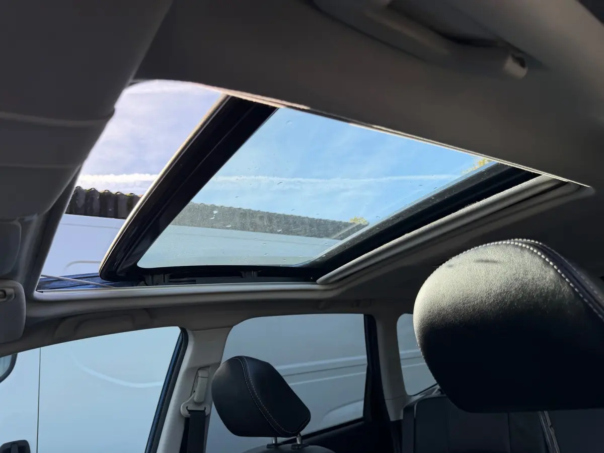 2.0 150PK Autom.Executive,Panorama,Navigatie,Achteruitrijcamera,trekhaak,Leder/Stoelverwarming