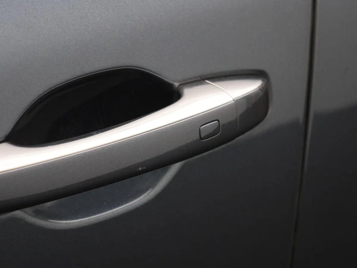 1.3 TCe Business Zen | WORDT VERWACHT | ACHTERUITRIJCAMERA | APPLE CARPLAY - ANDROID AUTO | CLIMATE CONTROL | CRUISE CONTROL | LED | KEYLESS |