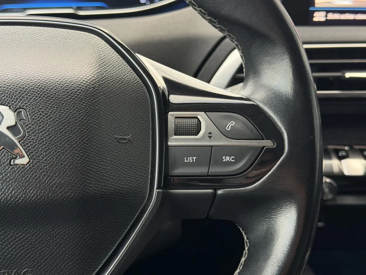 1.2 PureTech Première Navi|Camera|Trekhaak|i-Cockpit|Carplay|Clima|Cruise|Nieuwe APK bij Aflevering