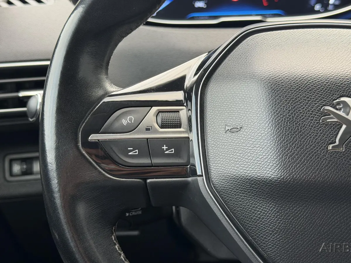 1.2 PureTech Première Navi|Camera|Trekhaak|i-Cockpit|Carplay|Clima|Cruise|Nieuwe APK bij Aflevering