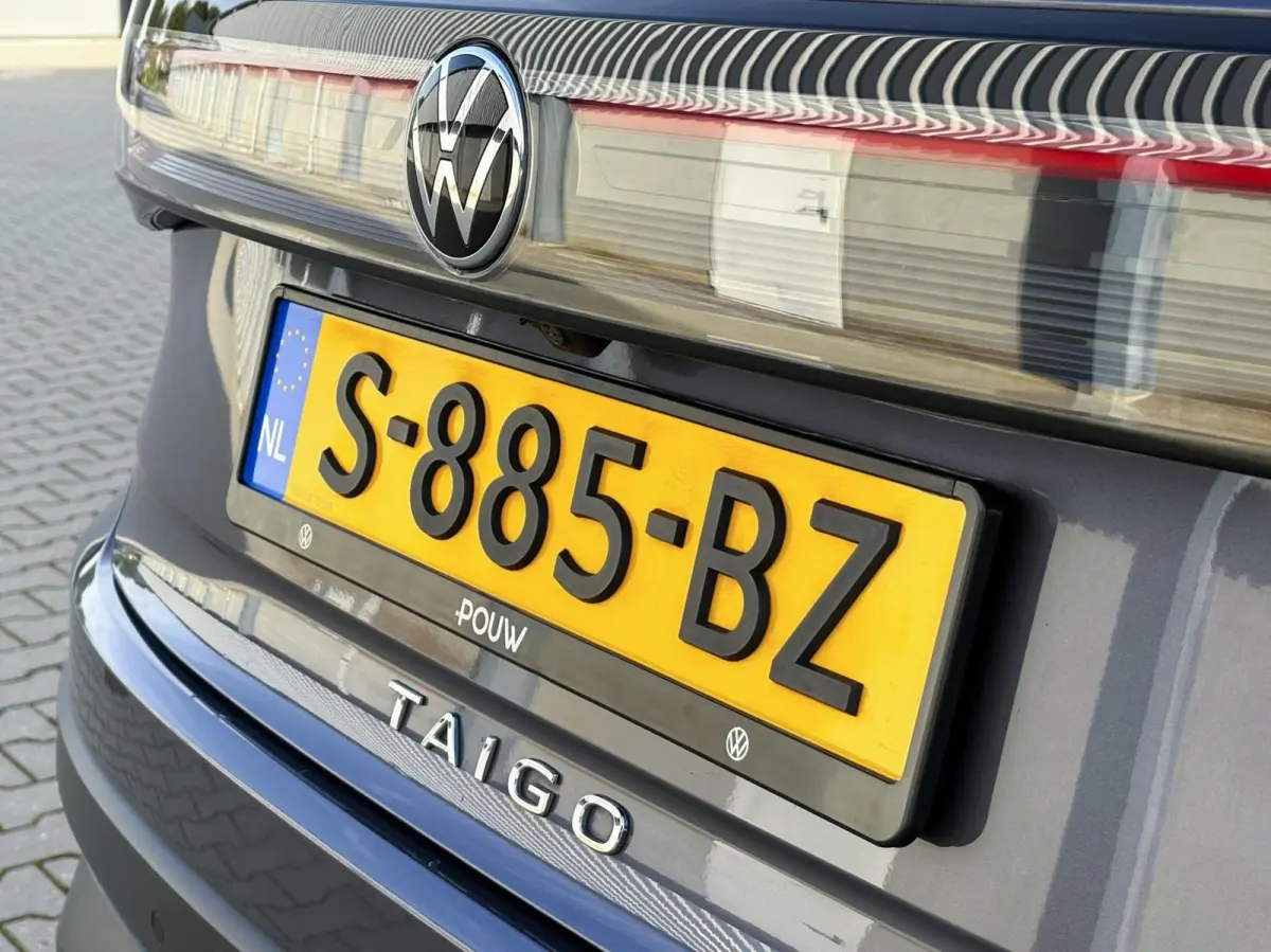 1.0 TSI 95pk Life | Navigatie | Camera | App Connect | Stoelverwarming