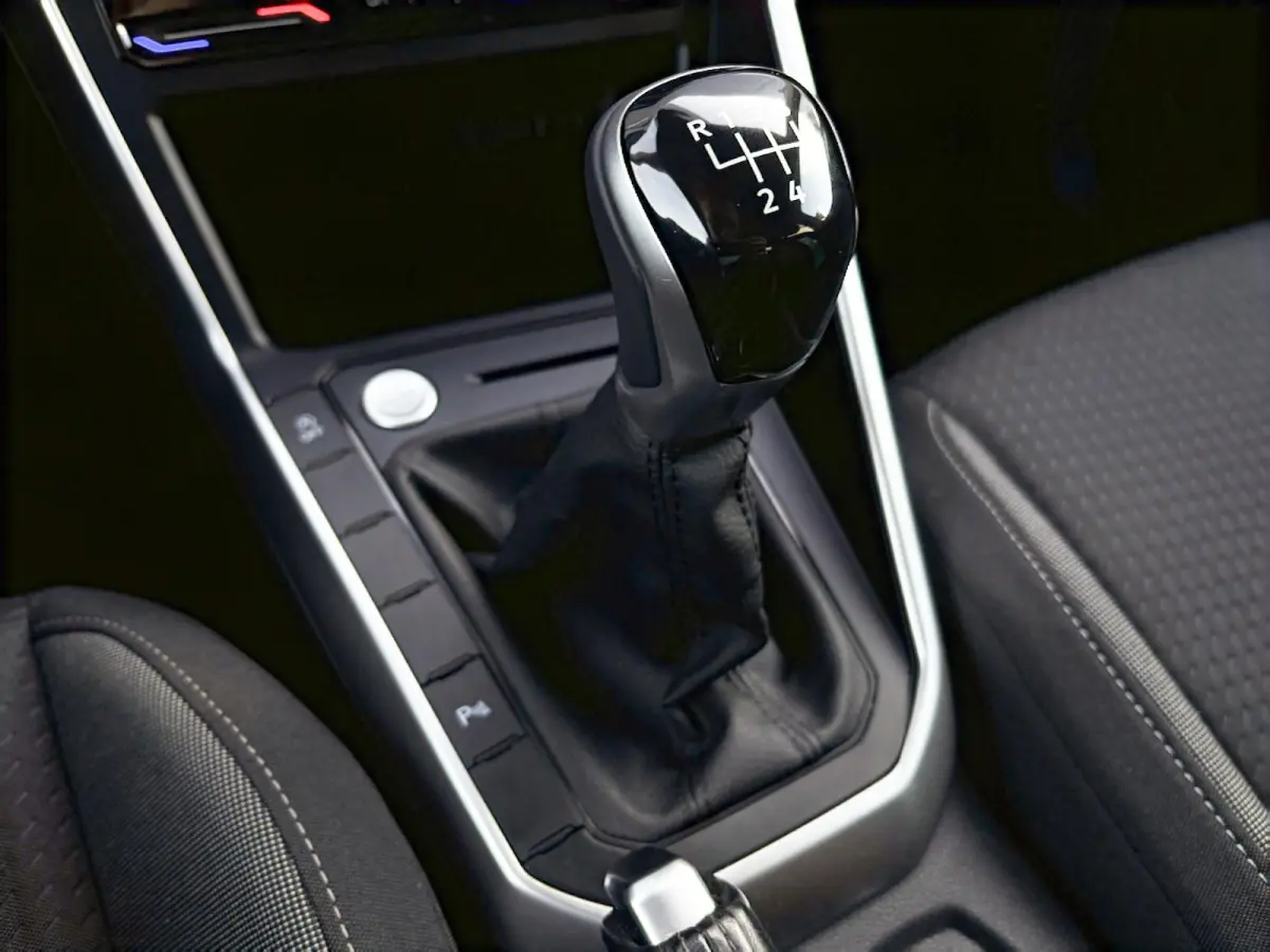 1.0 TSI 95pk Life | Navigatie | Camera | App Connect | Stoelverwarming