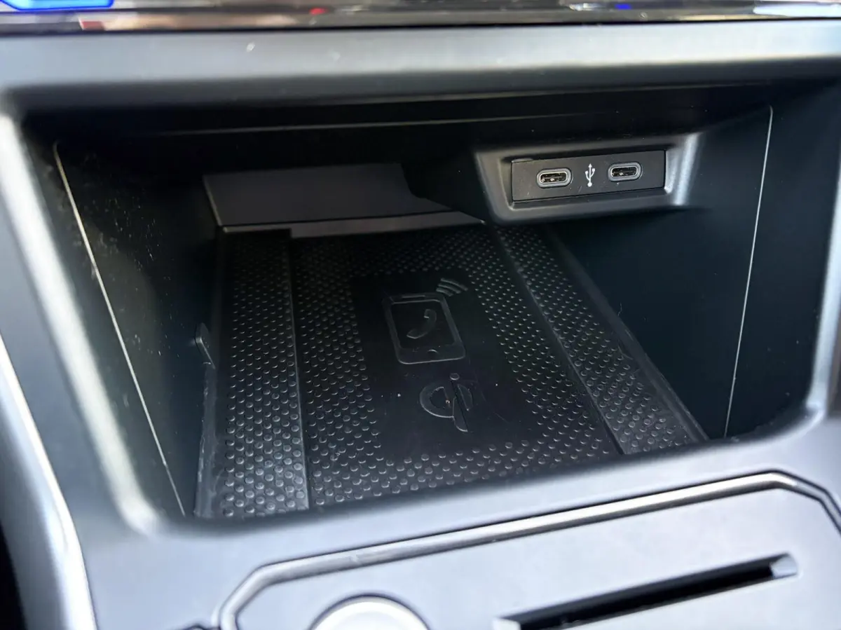 1.0 TSI 95pk Life | Navigatie | Camera | App Connect | Stoelverwarming