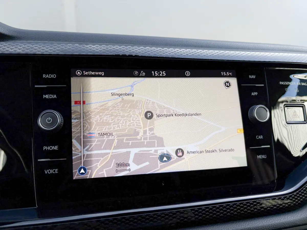 1.0 TSI 95pk Life | Navigatie | Camera | App Connect | Stoelverwarming