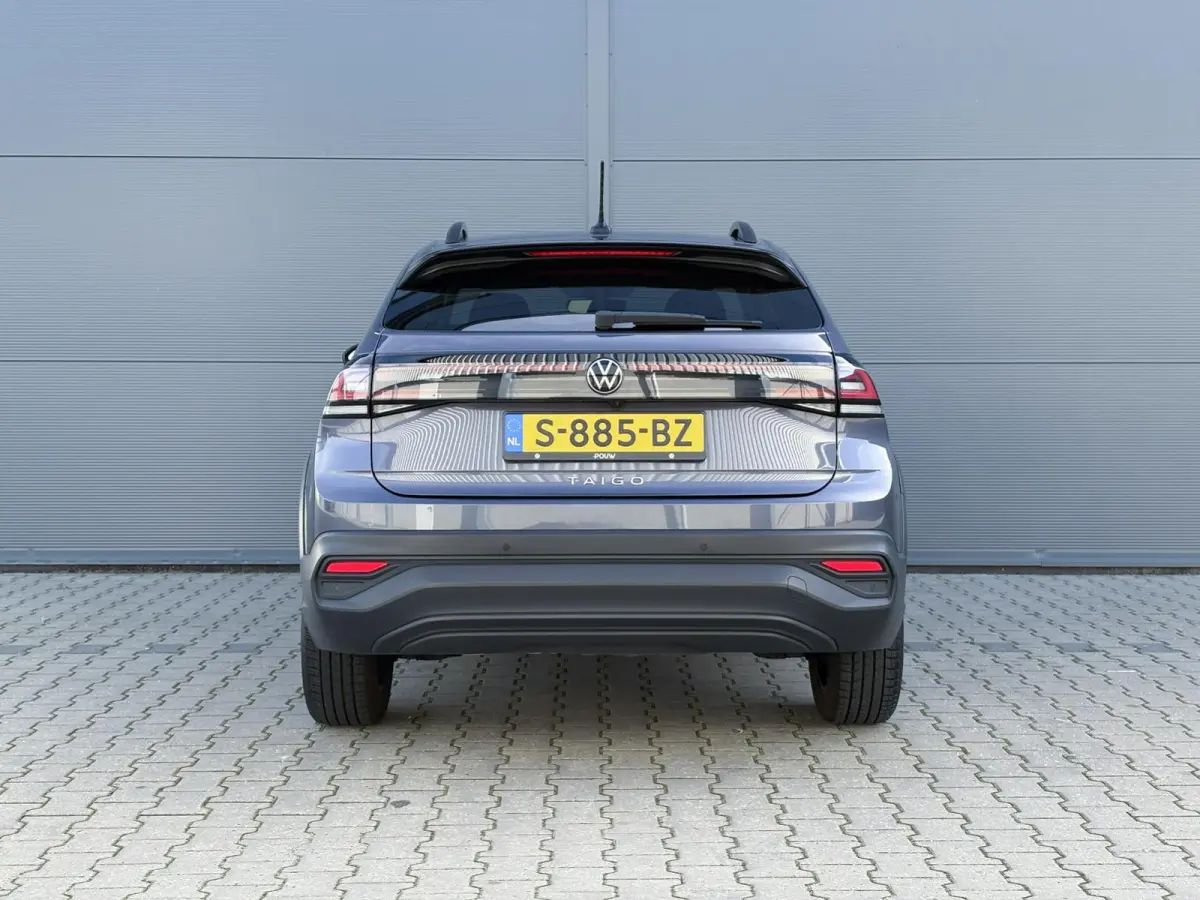 1.0 TSI 95pk Life | Navigatie | Camera | App Connect | Stoelverwarming