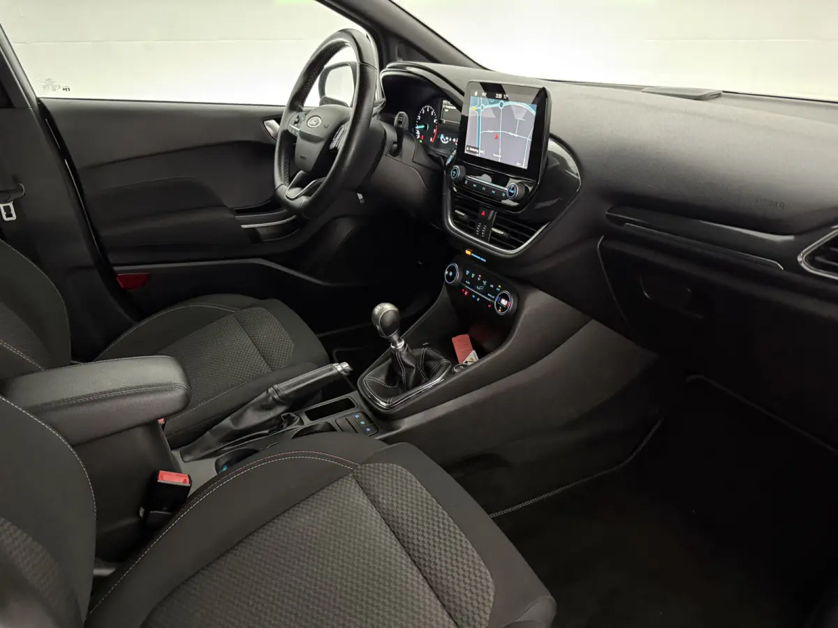 1.0 EcoBoost ST-Line | Cruise | Carplay | Clima | Navi | Stoel/Stuurverw. | Parkeersens. | NAP