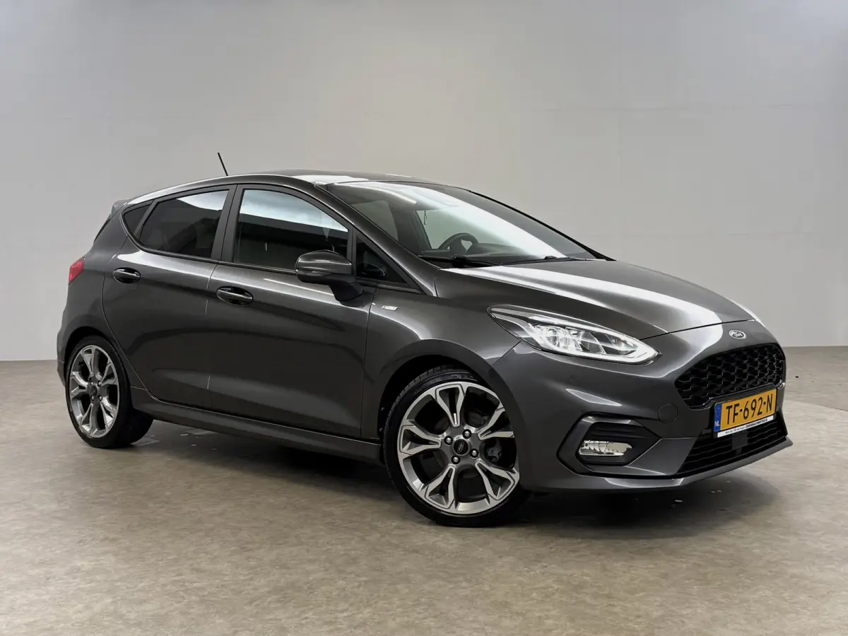 1.0 EcoBoost ST-Line | Cruise | Carplay | Clima | Navi | Stoel/Stuurverw. | Parkeersens. | NAP