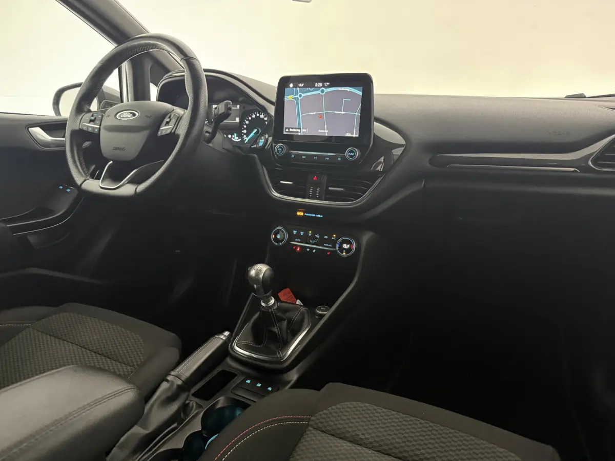 1.0 EcoBoost ST-Line | Cruise | Carplay | Clima | Navi | Stoel/Stuurverw. | Parkeersens. | NAP