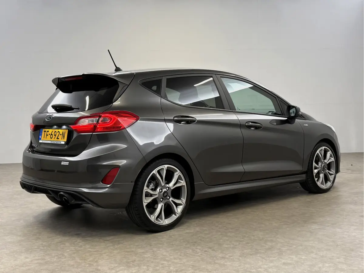 1.0 EcoBoost ST-Line | Cruise | Carplay | Clima | Navi | Stoel/Stuurverw. | Parkeersens. | NAP