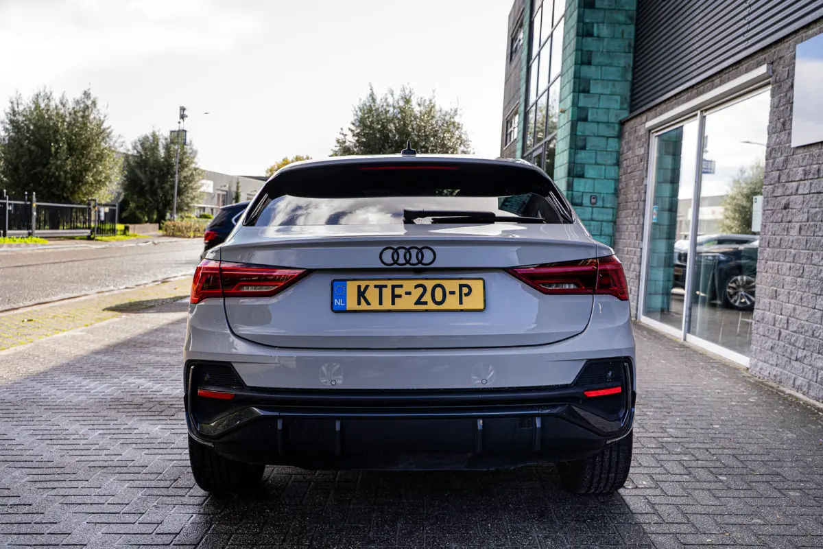 45 TFSI e S Edition | Full LED | Black Pack | Individual colour | Clima | Camera |