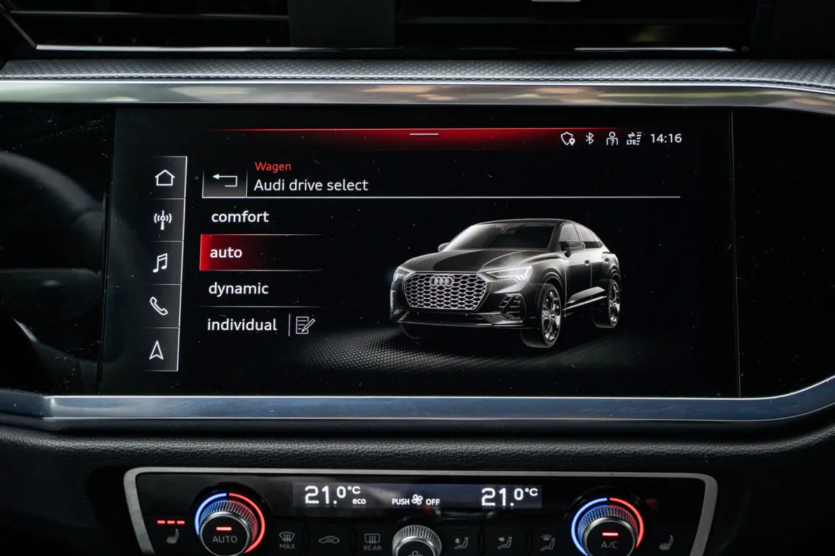 45 TFSI e S Edition | Full LED | Black Pack | Individual colour | Clima | Camera |