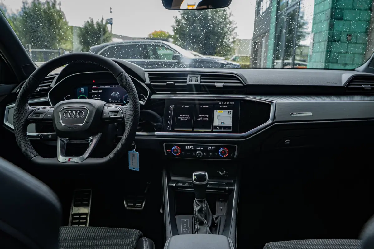 45 TFSI e S Edition | Full LED | Black Pack | Individual colour | Clima | Camera |