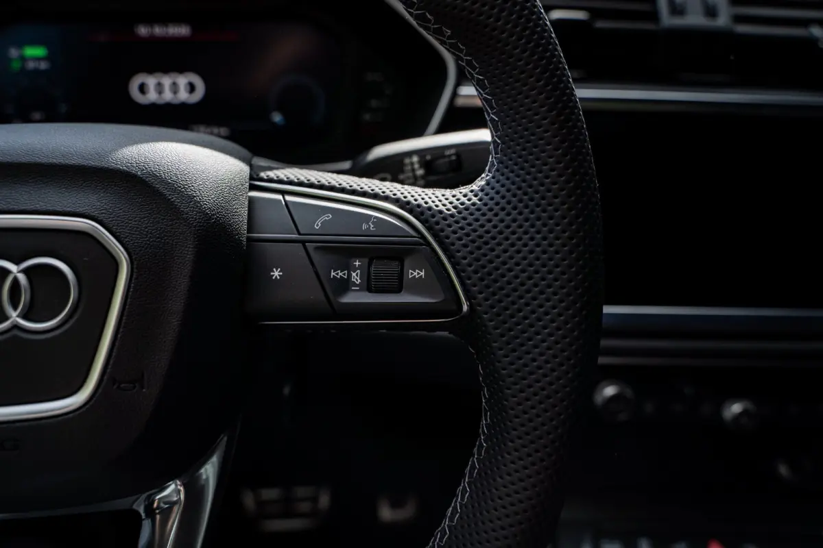 45 TFSI e S Edition | Full LED | Black Pack | Individual colour | Clima | Camera |