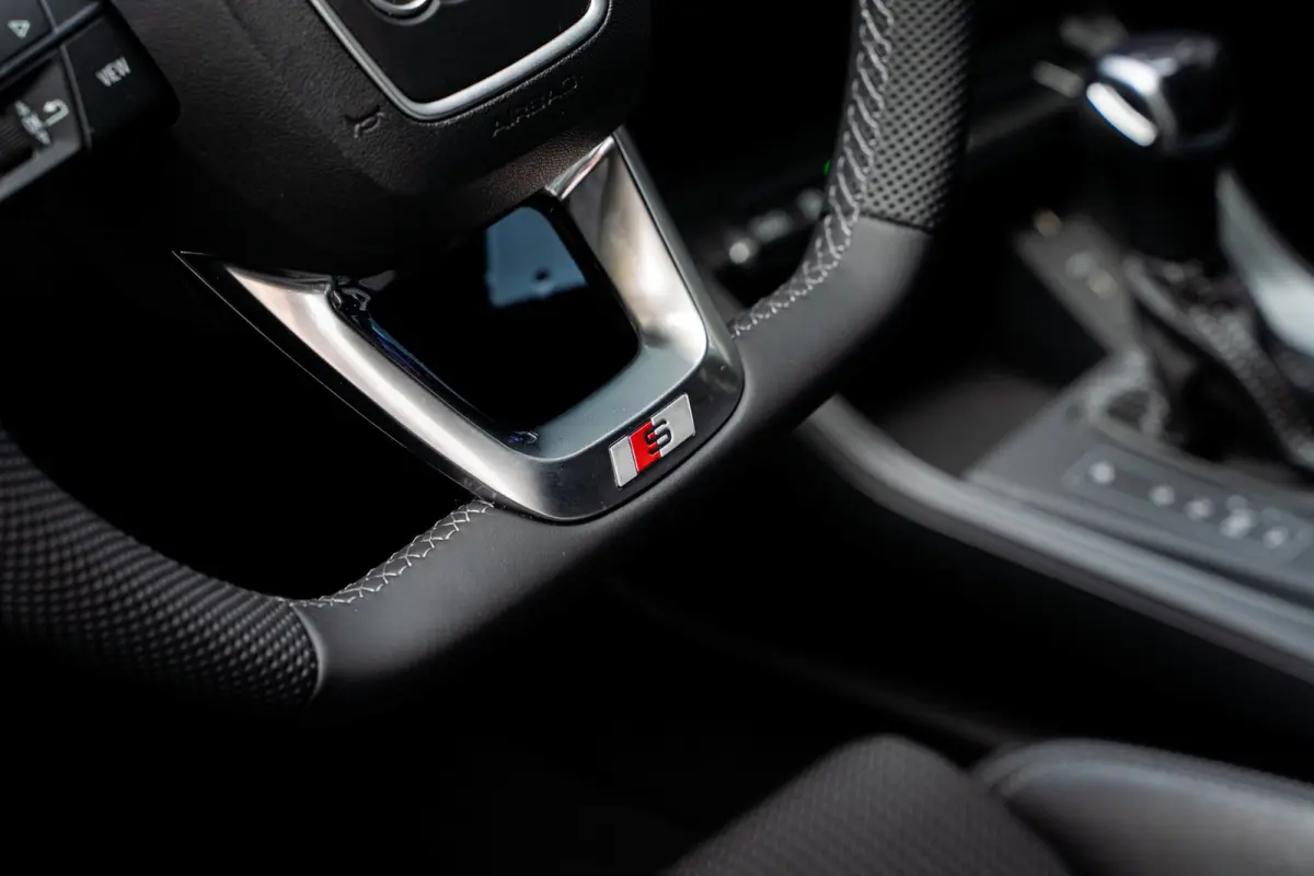45 TFSI e S Edition | Full LED | Black Pack | Individual colour | Clima | Camera |