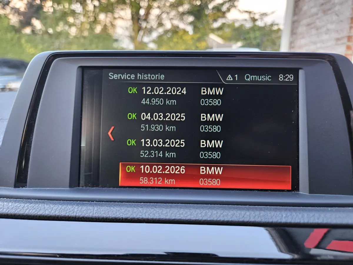 120i Edition Sport Line Shadow High Executive Schuifdak! LED! Camera! Mooie/Nette Auto!