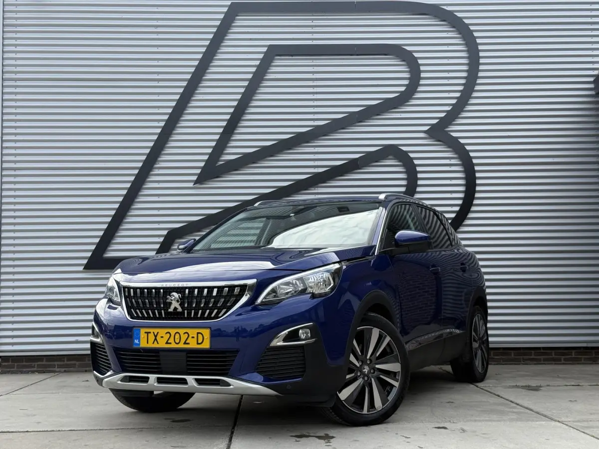 1.2 PureTech Allure 1e Eigenaar|Camera|Carplay|Trekhaak|Cruise|D-riem vv in 2025|PDC|Dealer onderhouden|N.A.P|Nieuwe APK bij aflevering