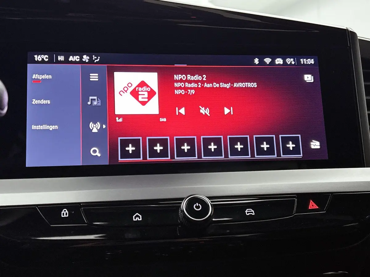 1.2 Turbo Hybrid GS | 146pk | 17.000km! | Apple Carplay/Android Auto | Camera |