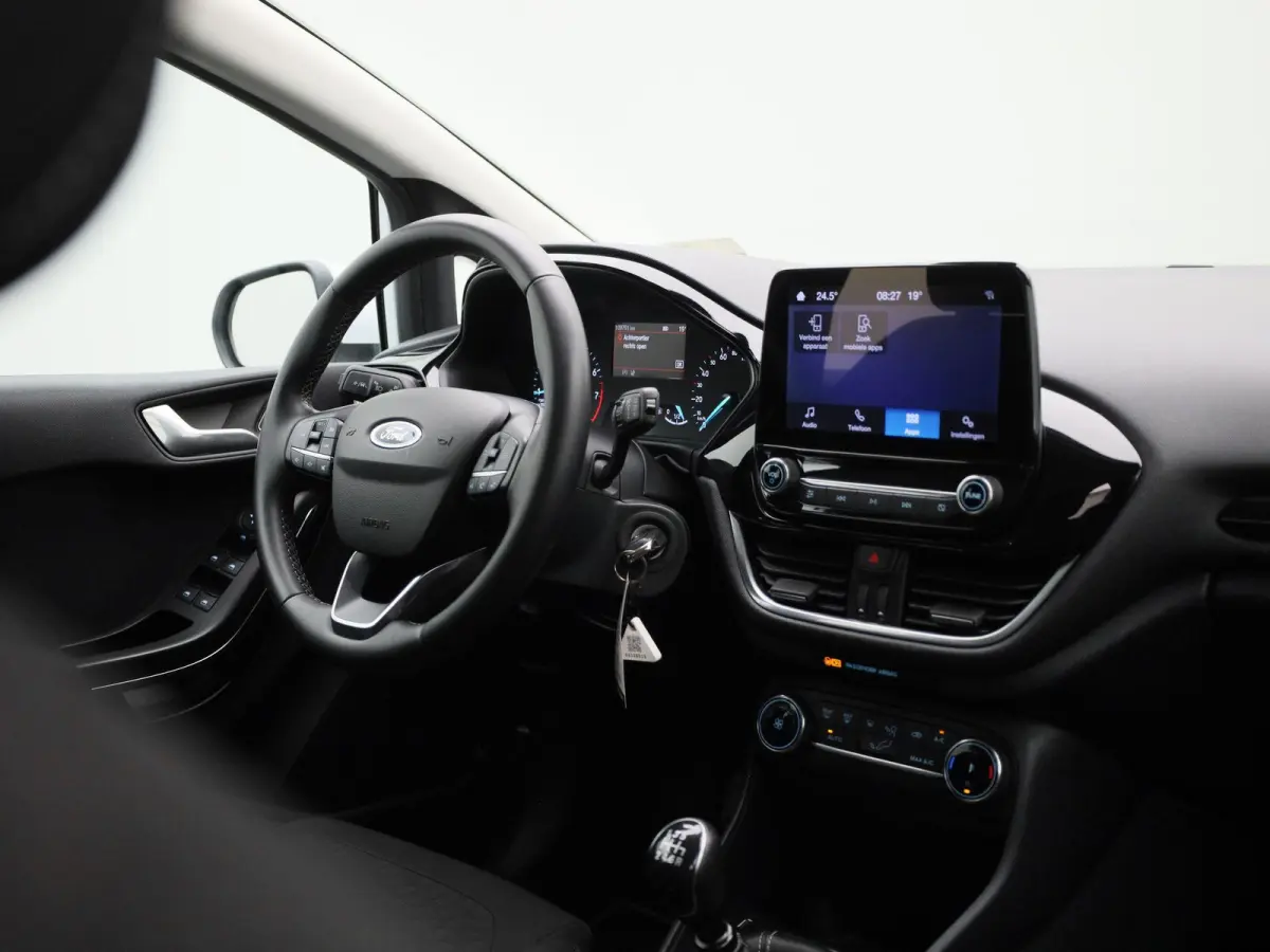 1.0 EcoBoost Hybrid Titanium | Cruise Control | Airco | Sensoren Achter | Apple Carplay/Android Auto |