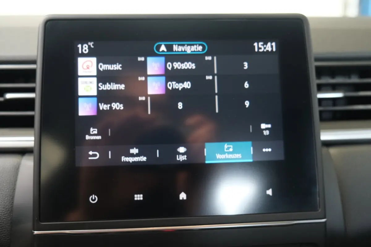 1.3 TCe 140 Business Zen - Airco, Cruise, Camera, Virtueel display, PDC, Trekhaak.