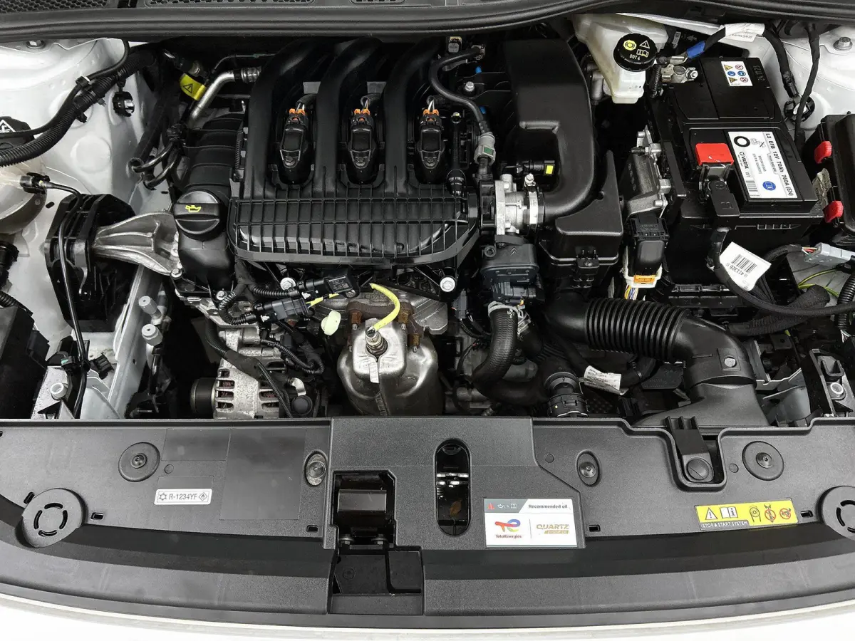 1.2 GS | Camera | Navigatie | Apple Carplay | Sensoren Achter | Climate Control | Dodehoekdetectie | Keyless