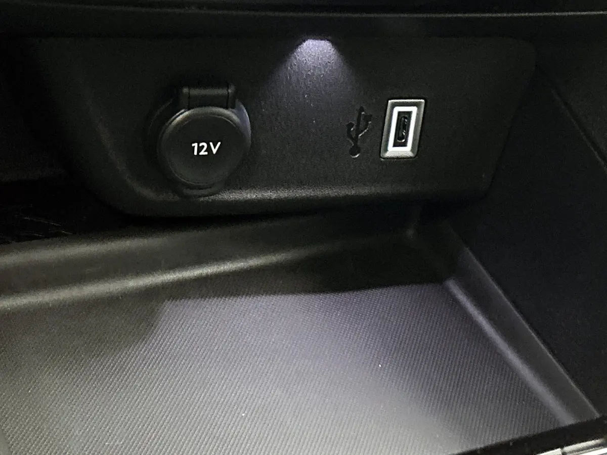 1.2 GS | Camera | Navigatie | Apple Carplay | Sensoren Achter | Climate Control | Dodehoekdetectie | Keyless