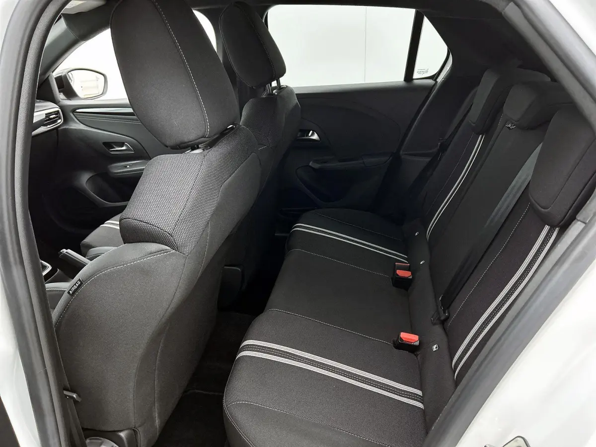 1.2 GS | Camera | Navigatie | Apple Carplay | Sensoren Achter | Climate Control | Dodehoekdetectie | Keyless