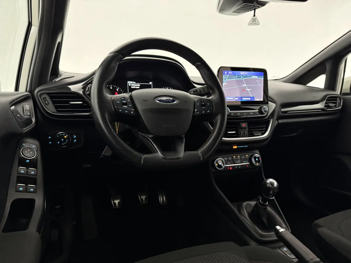 1.0 EcoBoost ST-Line | Cruise | Carplay | Navi | Clima | Stoel/Stuurverw. | Parkeersens. | NAP