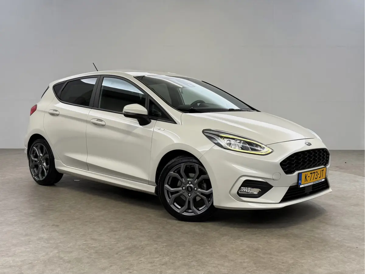 1.0 EcoBoost ST-Line | Cruise | Carplay | Navi | Clima | Stoel/Stuurverw. | Parkeersens. | NAP