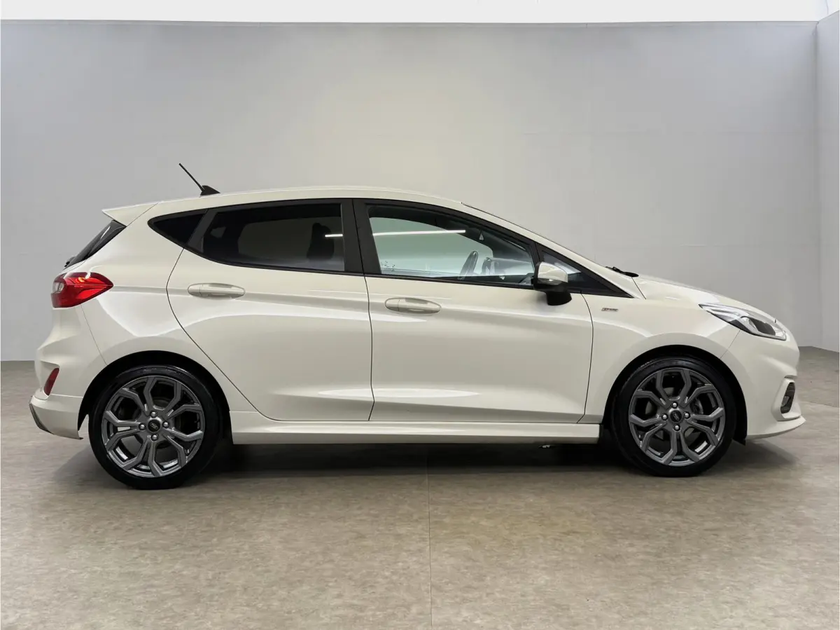 1.0 EcoBoost ST-Line | Cruise | Carplay | Navi | Clima | Stoel/Stuurverw. | Parkeersens. | NAP