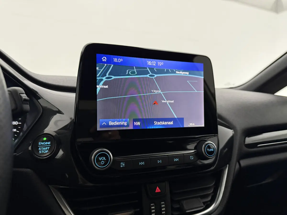 1.0 EcoBoost ST-Line | Cruise | Carplay | Navi | Clima | Stoel/Stuurverw. | Parkeersens. | NAP